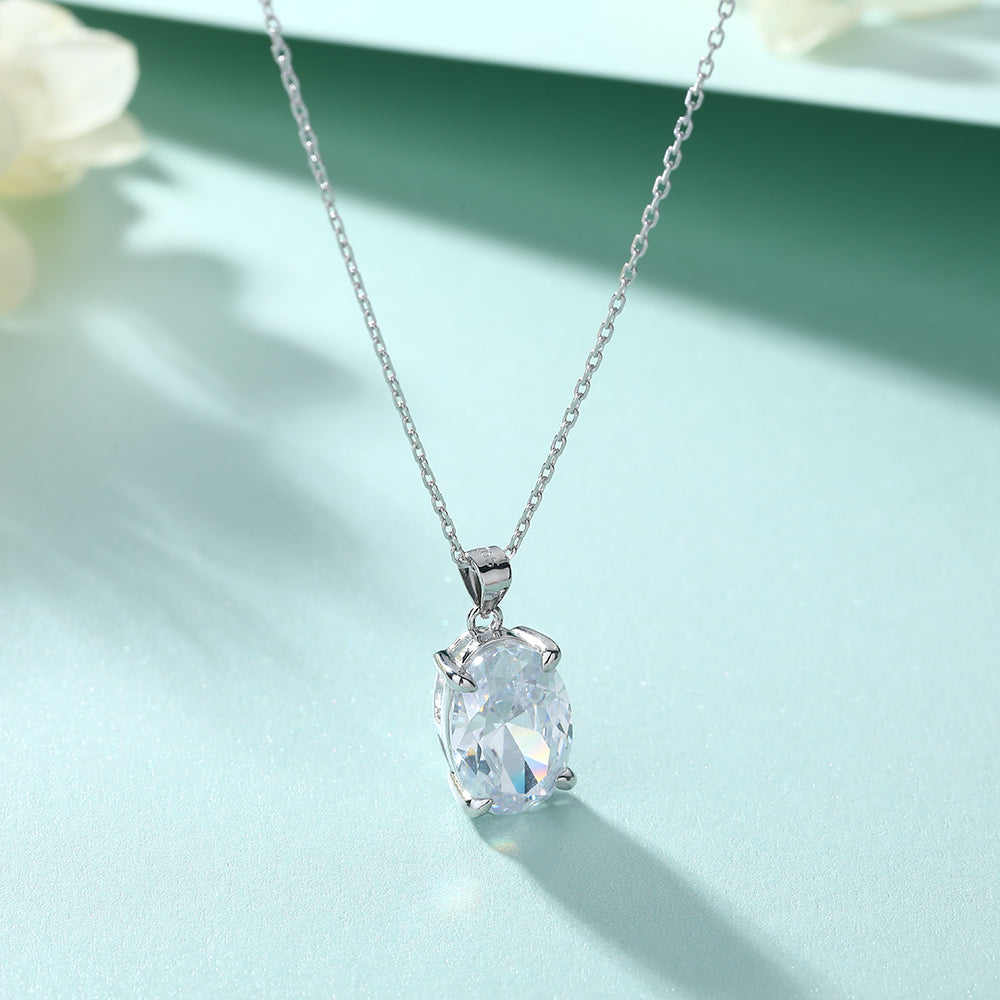 925 Sterling Silver Cz Oval Solitaire Pendant with Chain