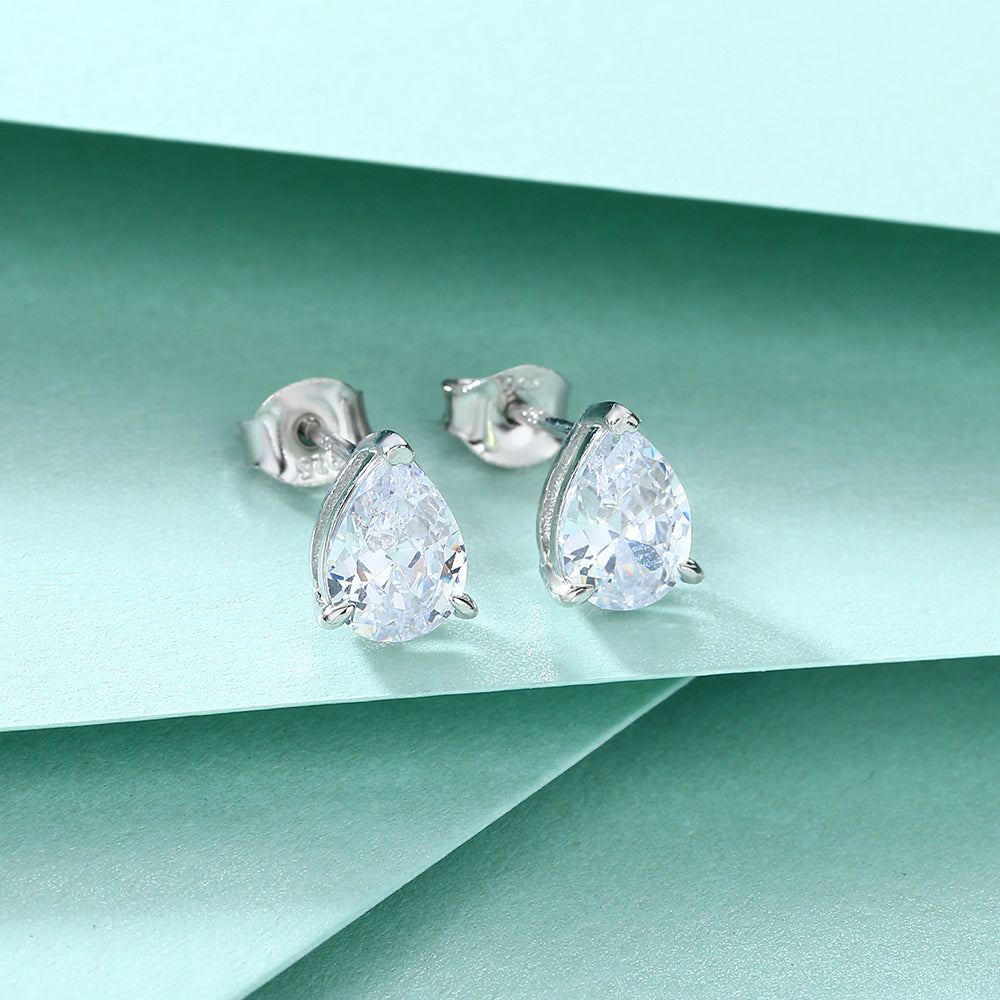 925 Sterling Silver 1.5ct Pear Cz Ladies Stud Earrings