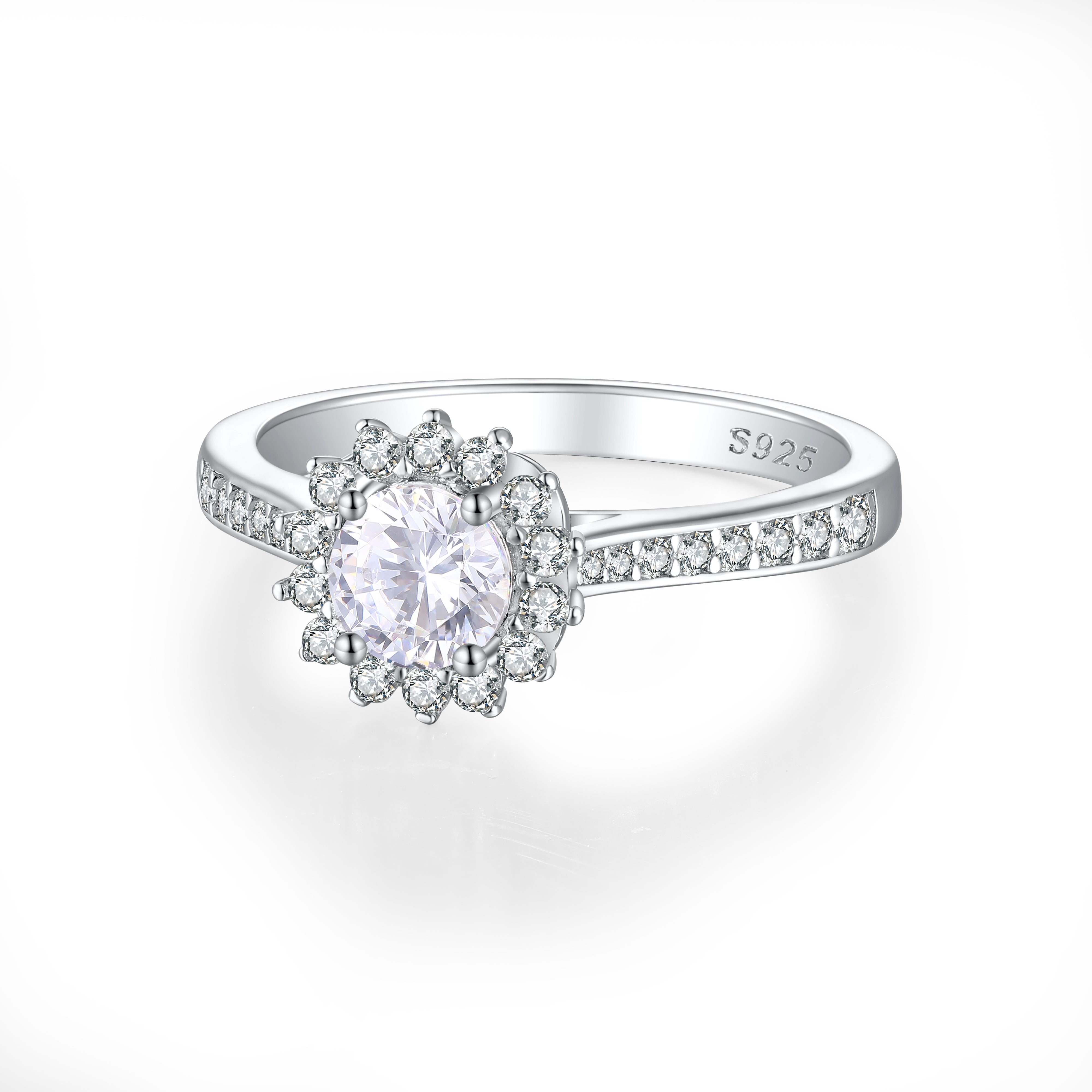 925 Sterling Silver Cz Flower Cluster Ladies Ring