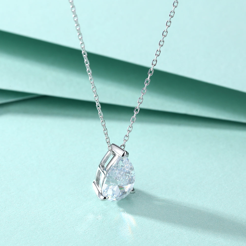 925 Sterling Silver 2.8ct Pear Cz Solitaire Ladies Pendant with Chain