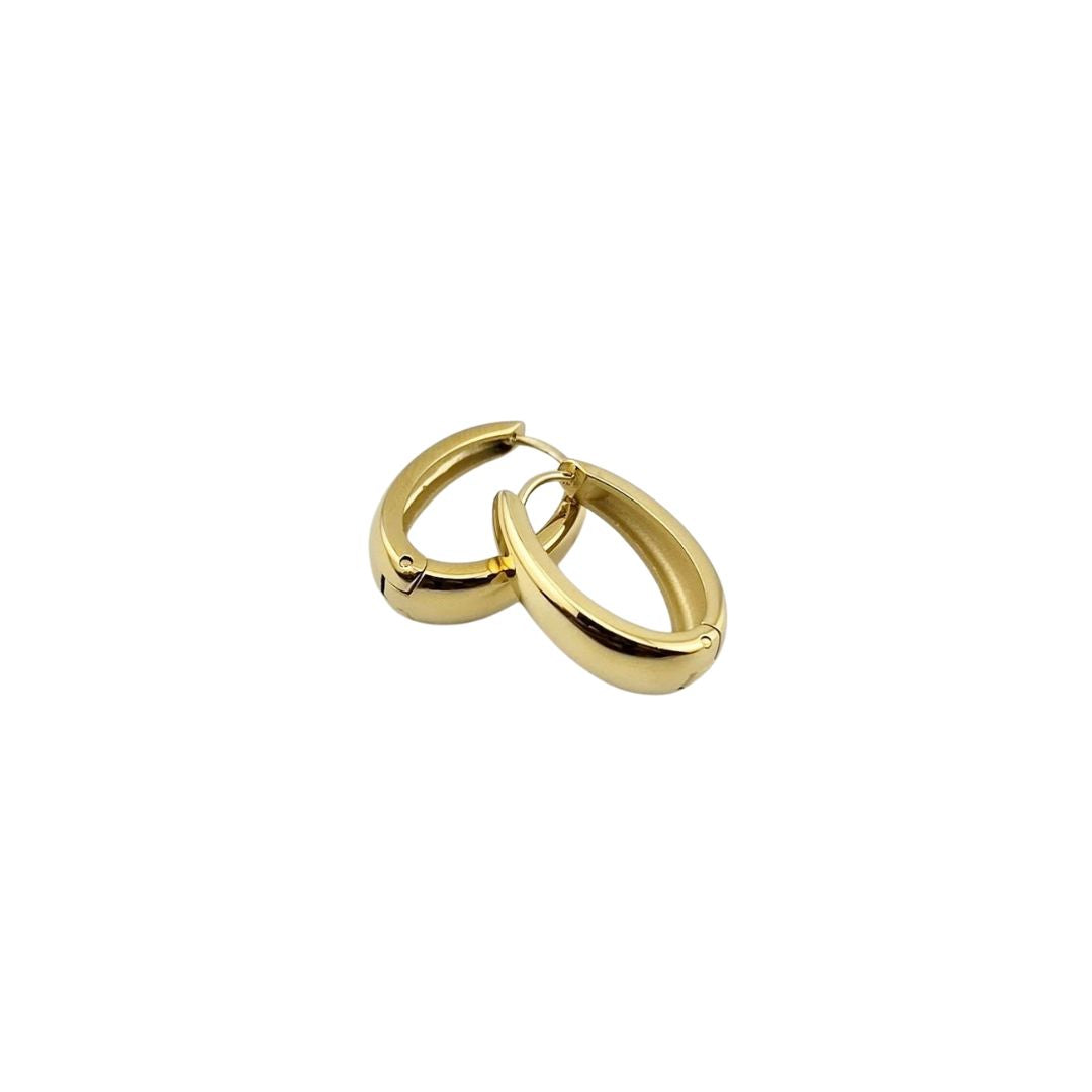 Chunky Hoops – Gold-Tone Oval Huggie Earrings
