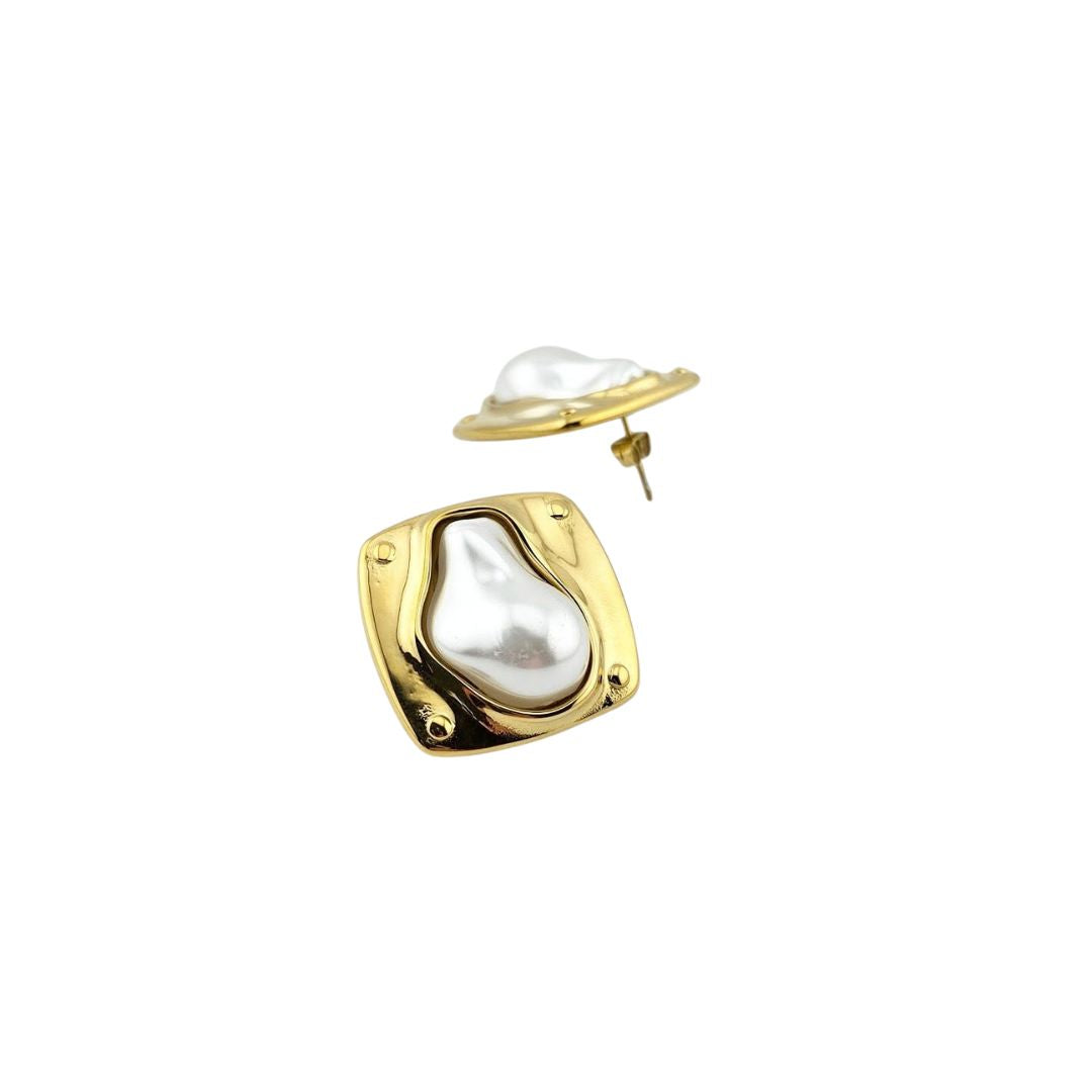 Gold-Tone Stainless Steel – Square Pearl Stud Earrings