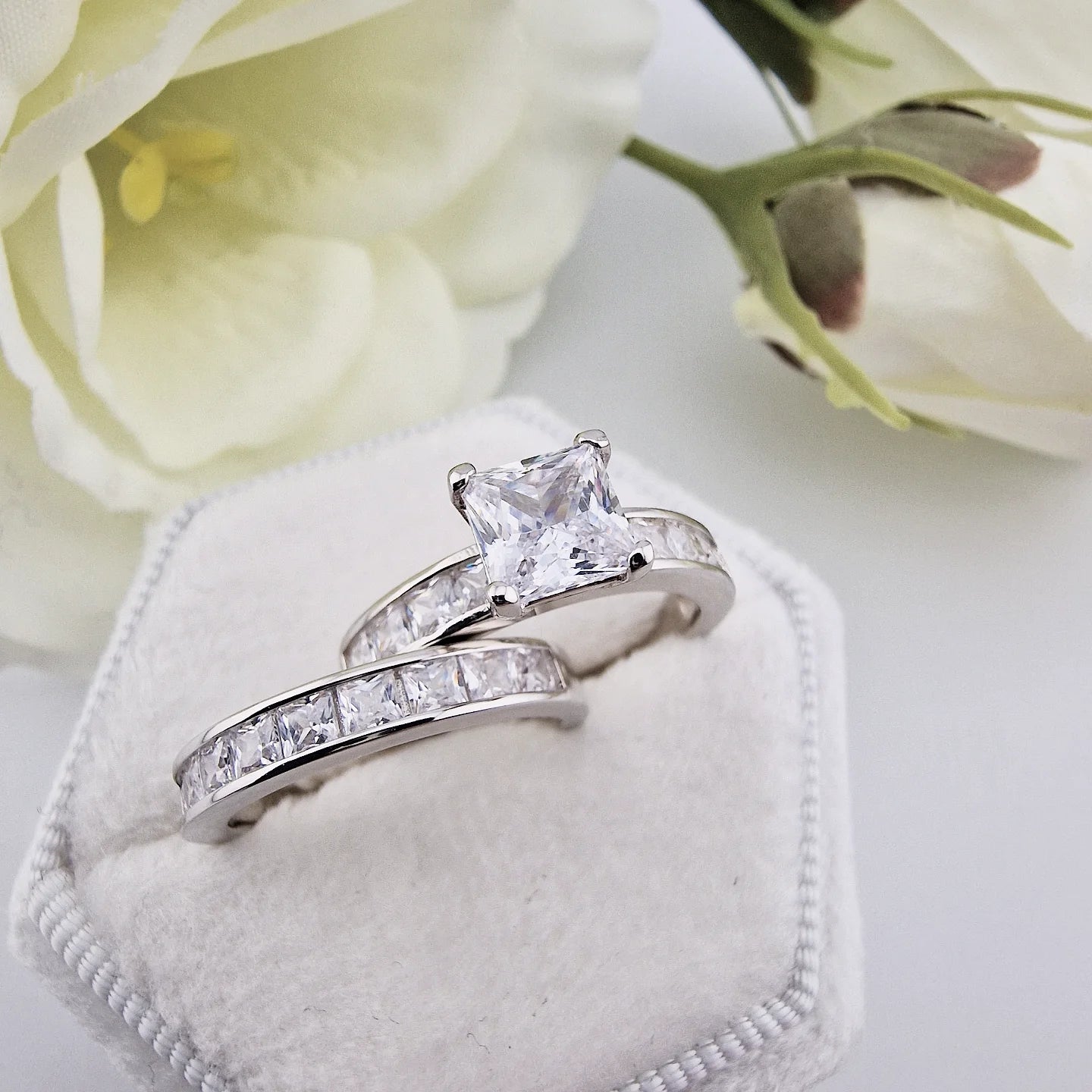 925 Sterling Silver Princess Cut Cz Centre with Channel Set Band Ladies Bridal Ring Set