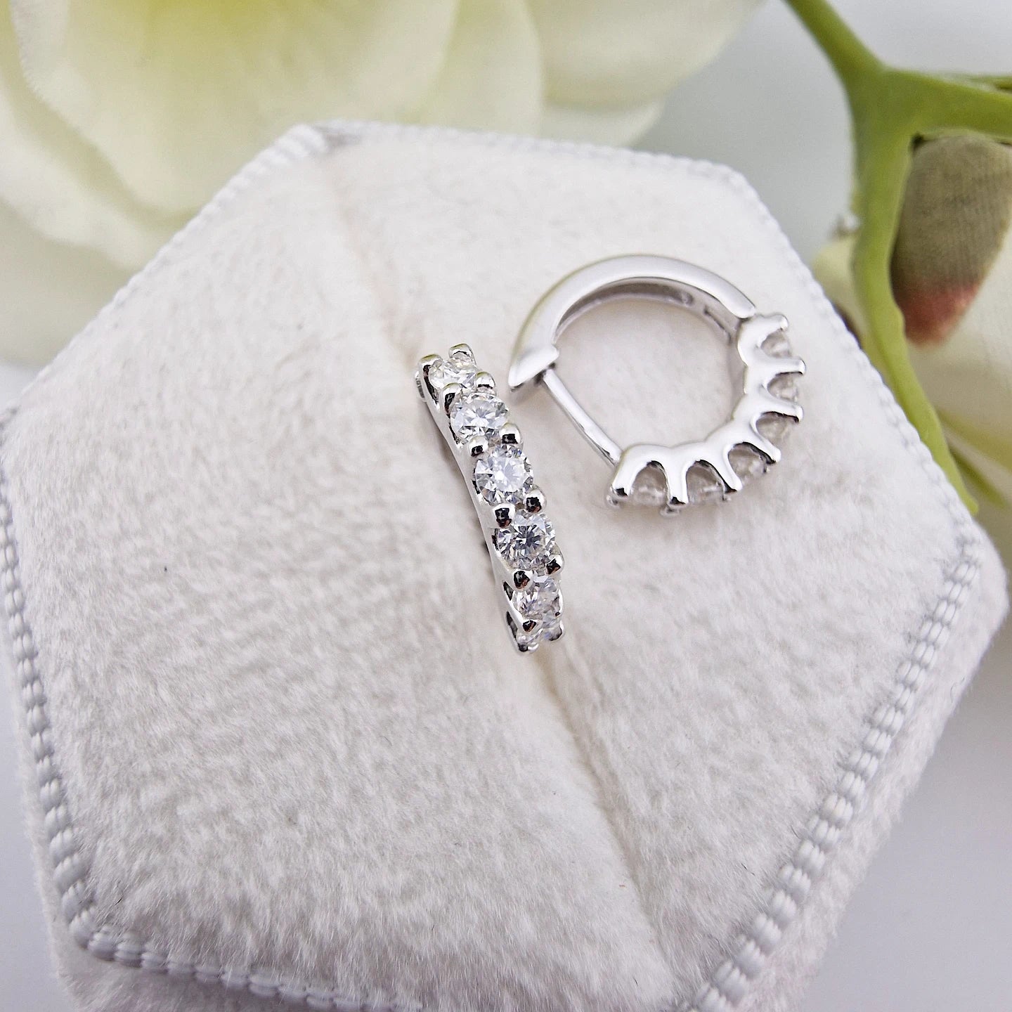 925 Sterling Silver 13mm Cz Huggies Ladies Earrings